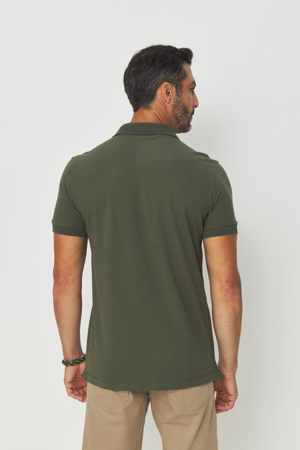 Polo Detail Minimalista Masculina Acostamento Verde Militar