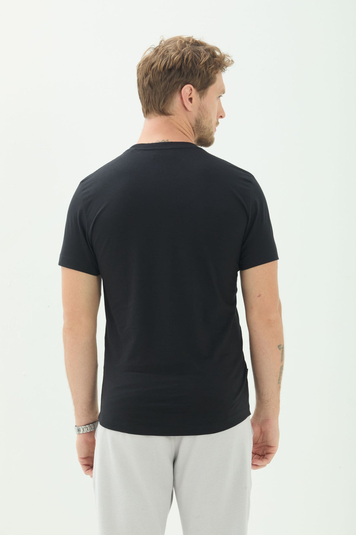 Camiseta Scrivania Pima Masculina Acostamento Preto