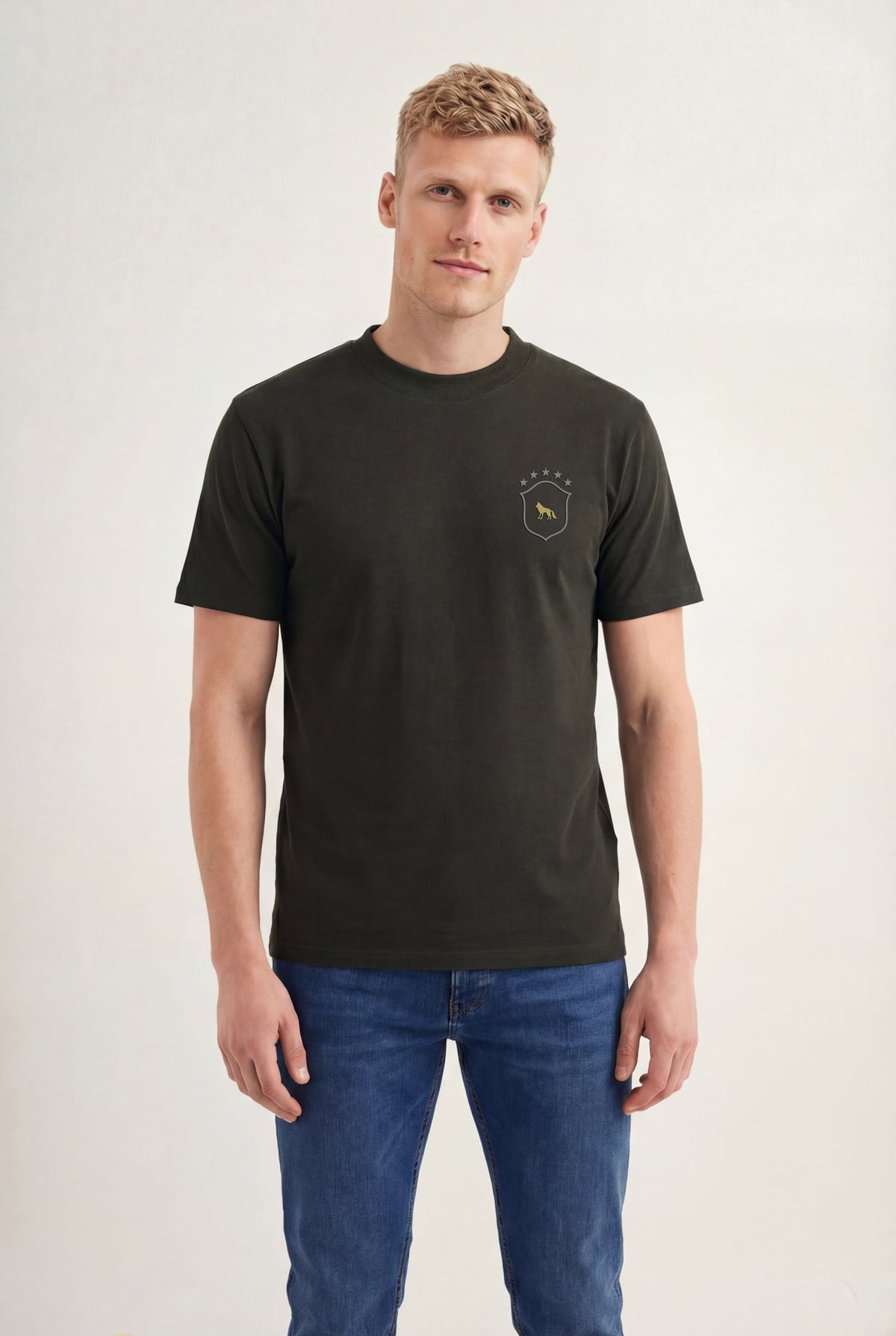 Camiseta Copa Básica Masculina Acostamento Verde Folhagem