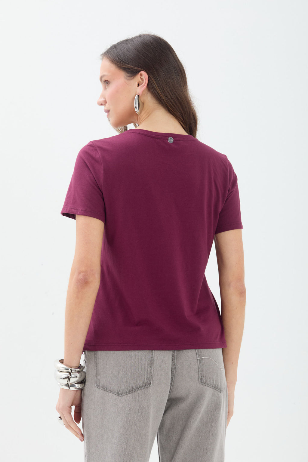 T-Shirt Básica Moderna ACT Feminina Deep Ruby