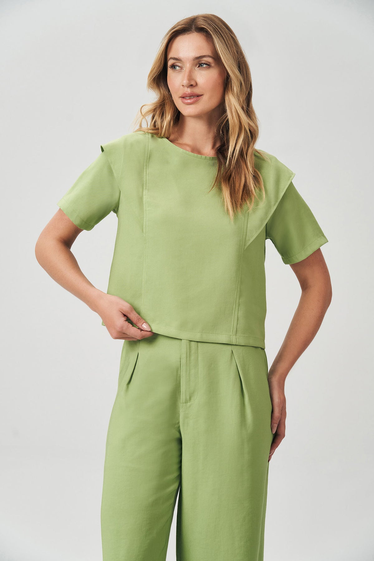 Blusa Manga Dupla Feminina Acostamento Garden