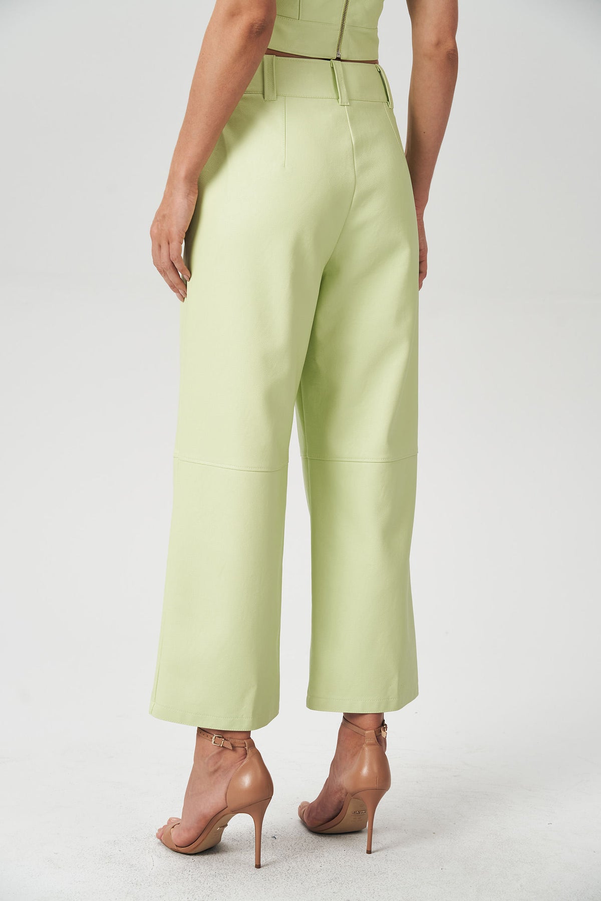 Calça PU Com Bolso Feminina Acostamento Citrino
