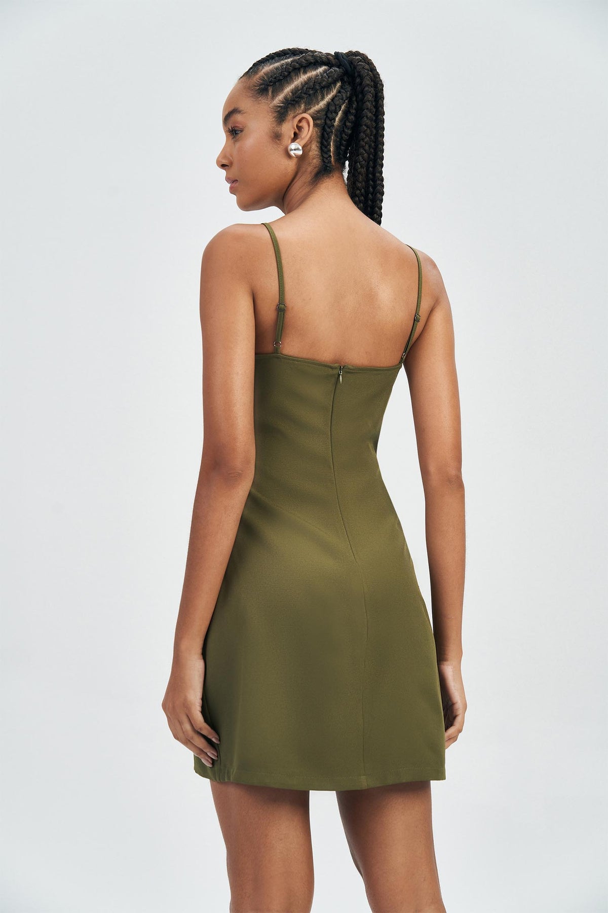 Vestido Curto Torção Feminino Acostamento Oliva