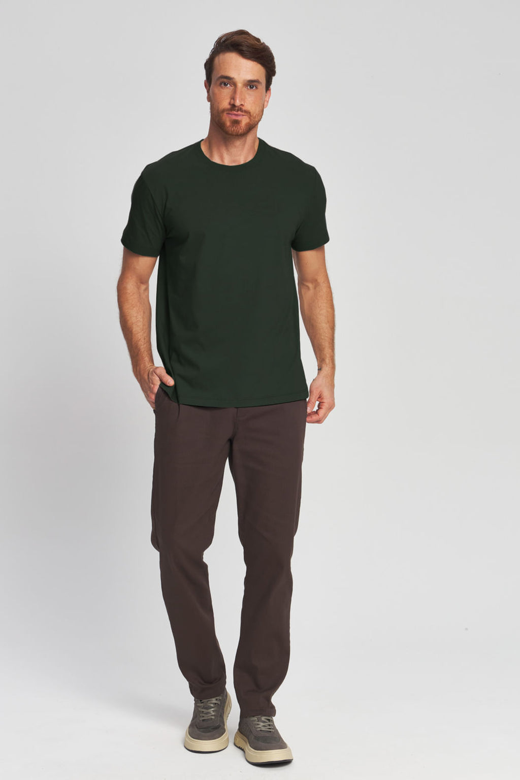 Camiseta Minimalista Masculina Acostamento Verde Folhagem