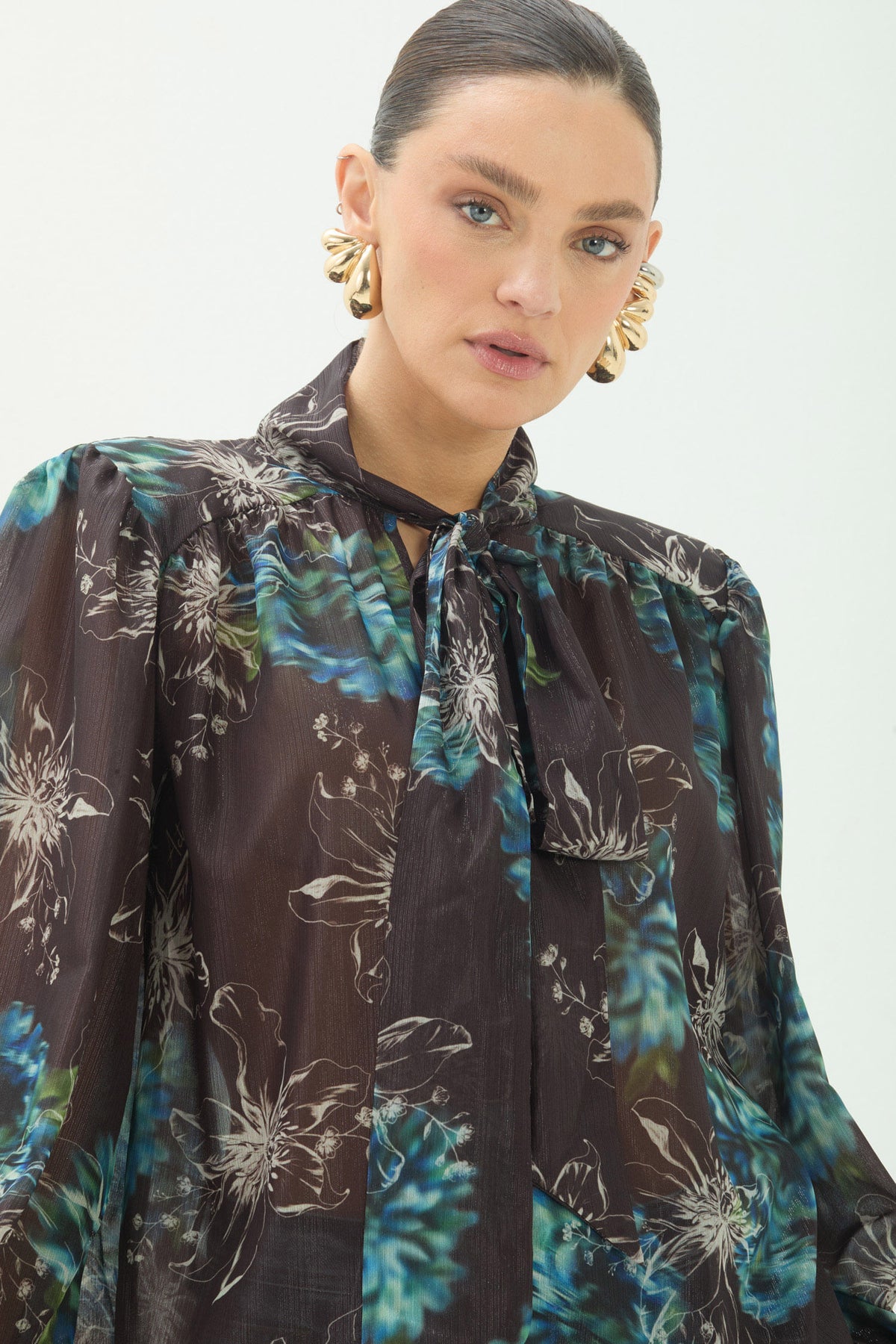 Blusa Estampada Com Amarração ACT Feminino Mystic Garden