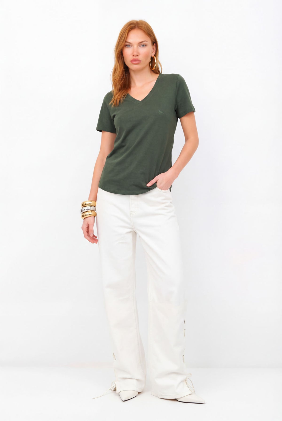 T-Shirt Gola V Bordada ACT Feminina Midnight Green