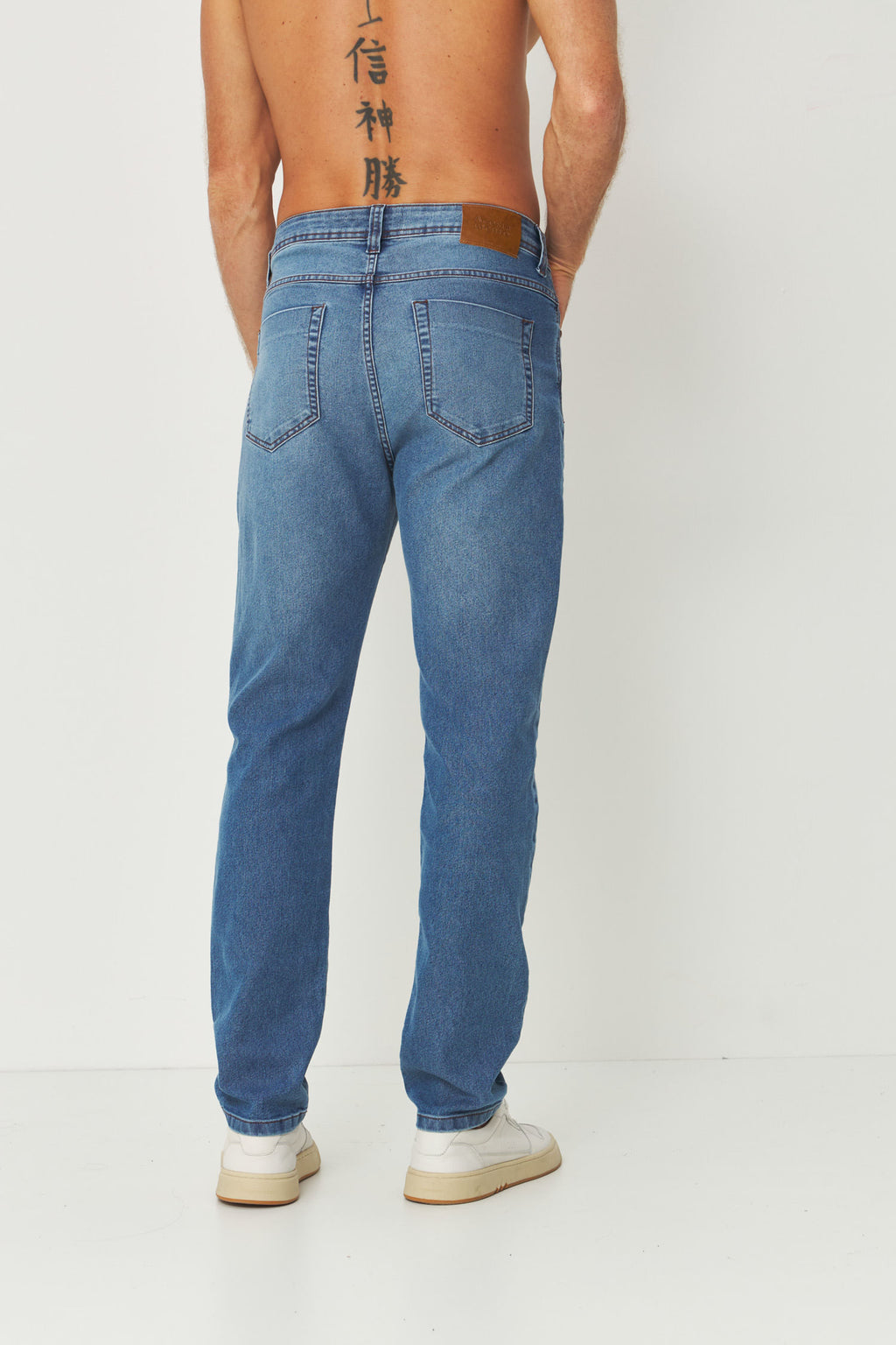 Calça Jeans Tradicional Rock Masculina Acostamento Jeans Intermediario