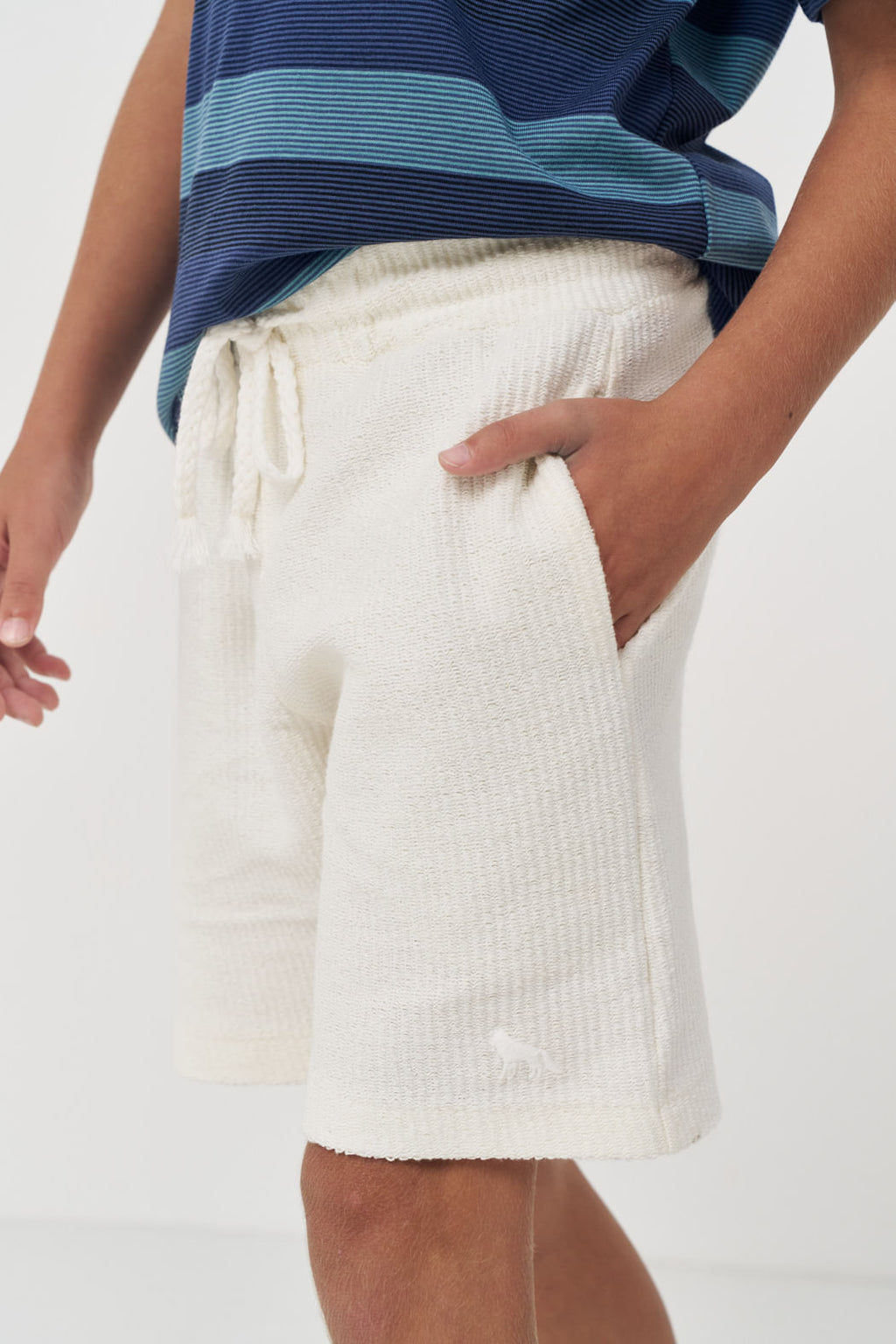 Bermuda Moletom Com Cordão Menino Acostamento Next Off White