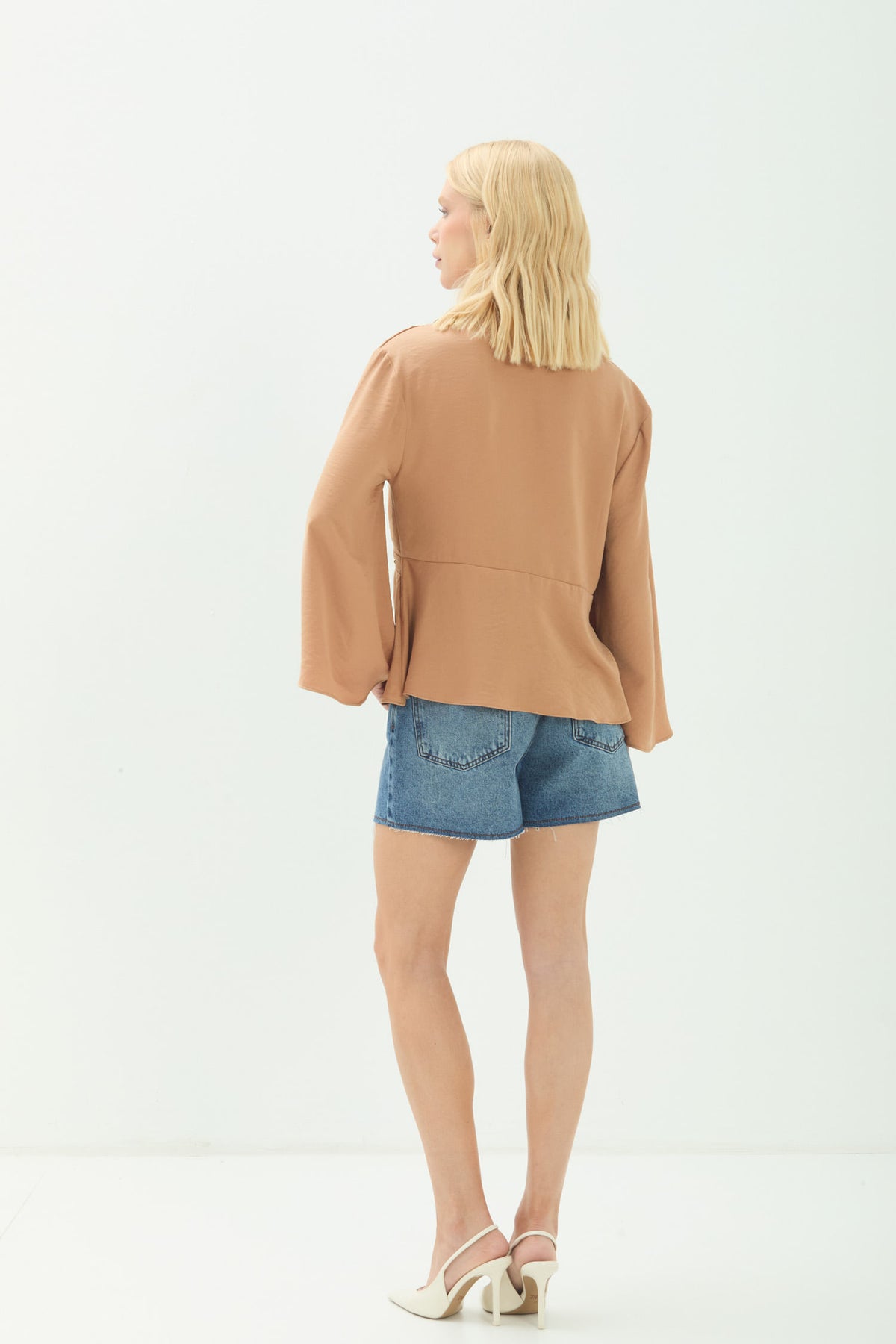 Blusa Manga Longa Decote V ACT Feminina Fendi