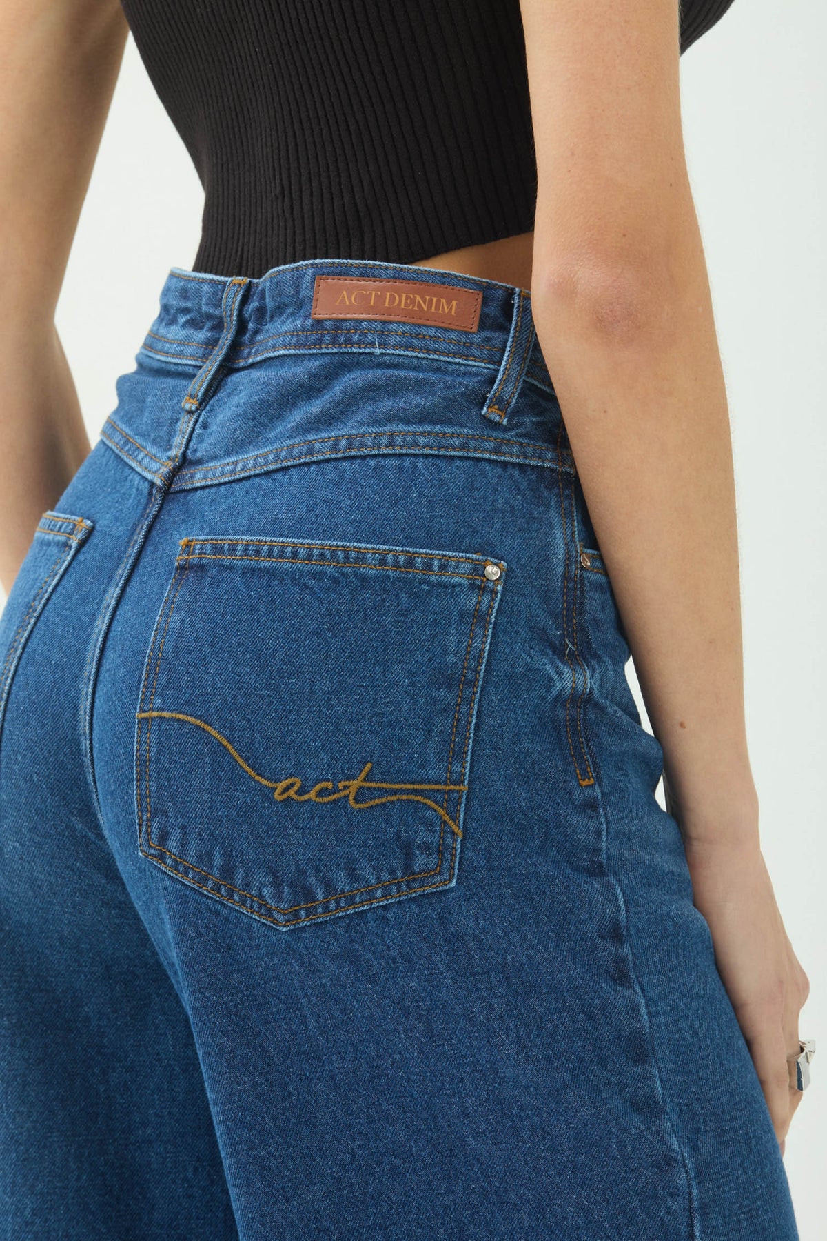Calça Jeans Wide Leg Básica ACT Feminina Jeans Intermediario