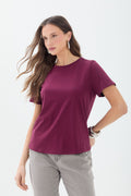 T-Shirt Básica Moderna ACT Feminina Deep Ruby