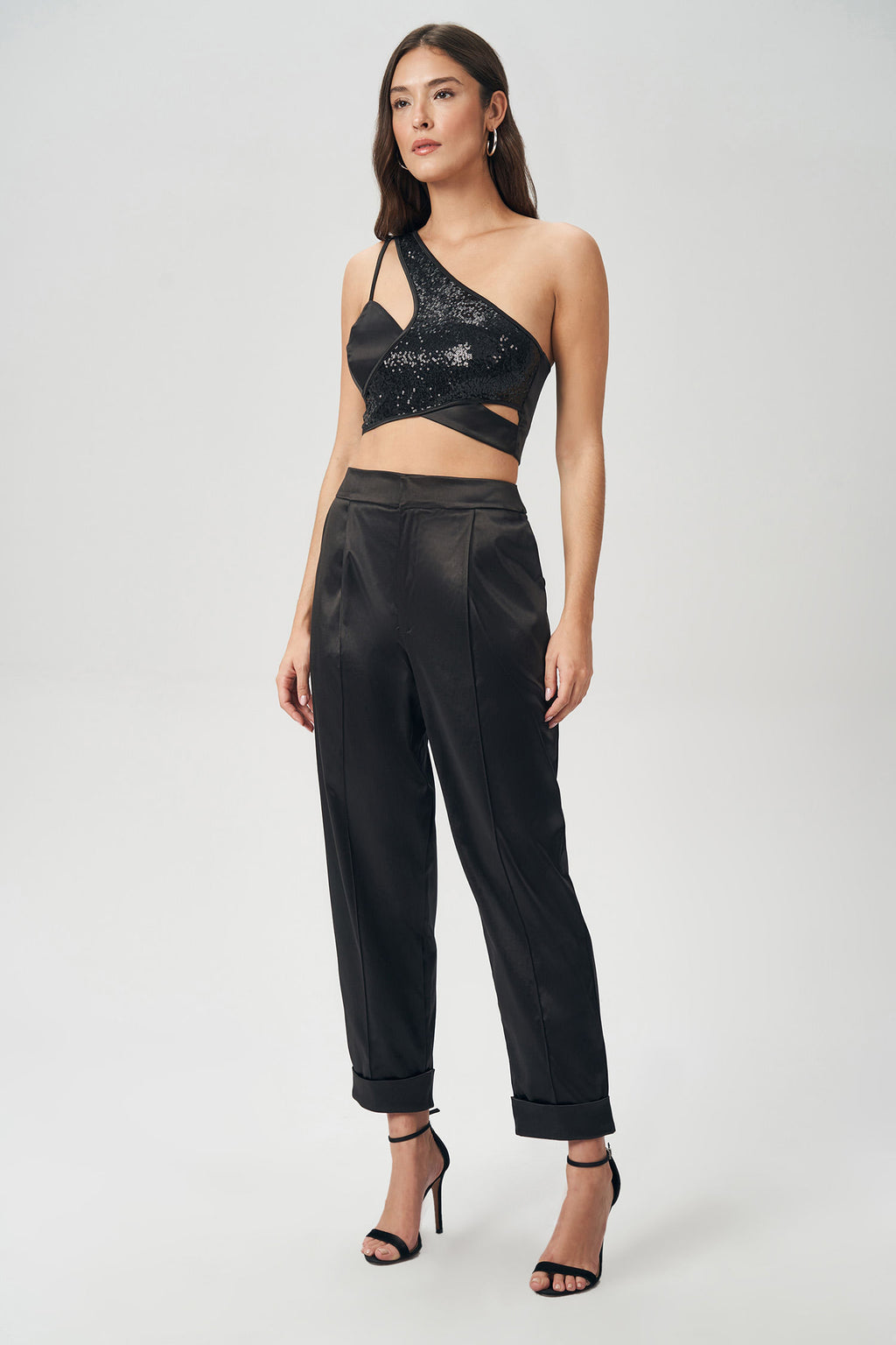 Top Ombro Só Paetê Feminino Acostamento Preto