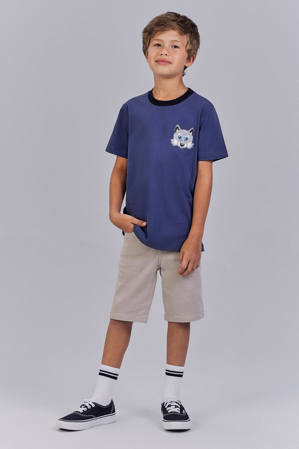 Camiseta Lobo Cut Menino Acostamento Next Preto