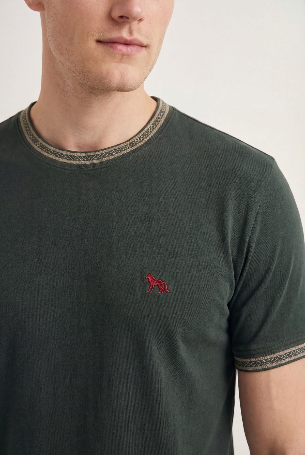 Camiseta Manga Curta Contrastante Masculina Acostamento Branco