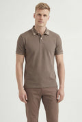 Polo Casual Com Elastano Masculina Acostamento Capuccino