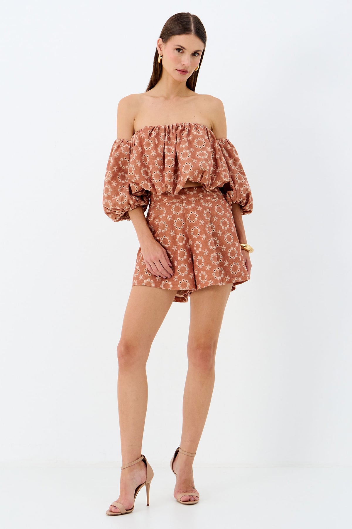 Blusa Cropped Ombro a Ombro Bordada ACT Feminino Sepia