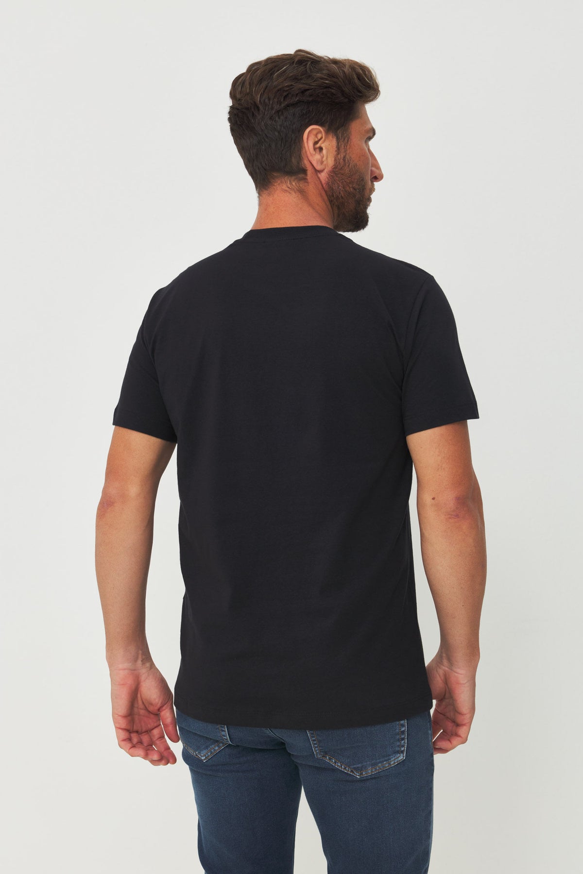 Camiseta Lobo Minimal Masculina Acostamento Preto