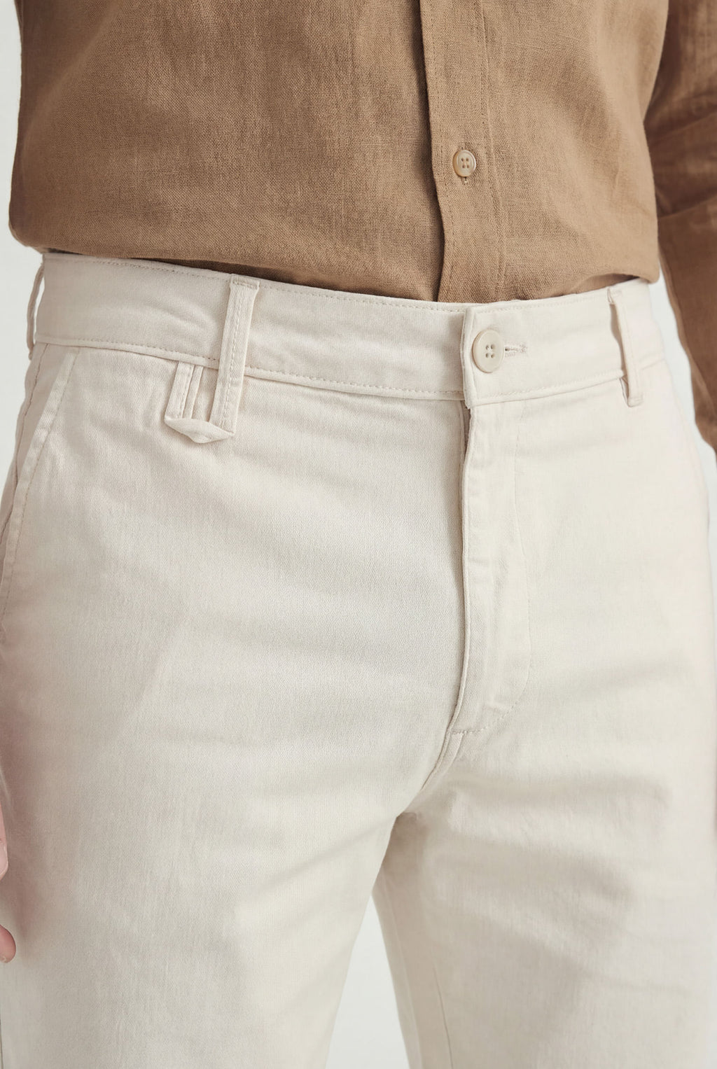 Bermuda Chino Fit Resort Masculina Acostamento Natural