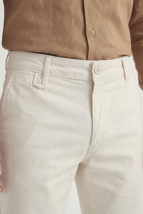 Bermuda Chino Fit Resort Masculina Acostamento Natural