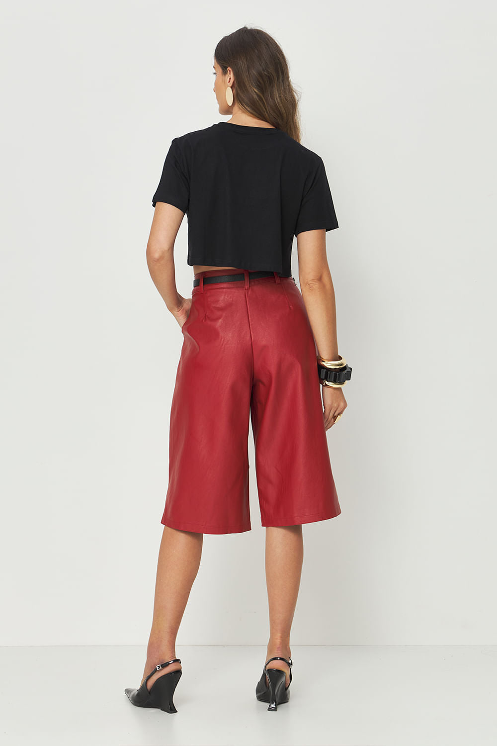 T-Shirt Cropped Fancy Paetê Feminina Acostamento Preto