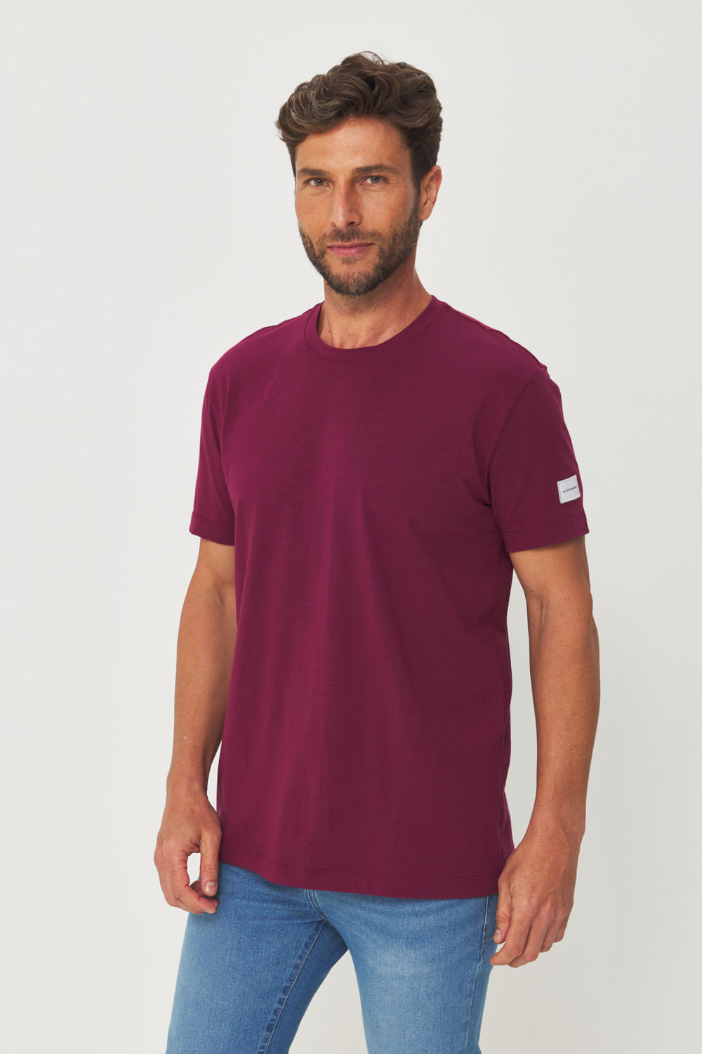Camiseta Basic Clean Masculina Acostamento Bordo Malbec