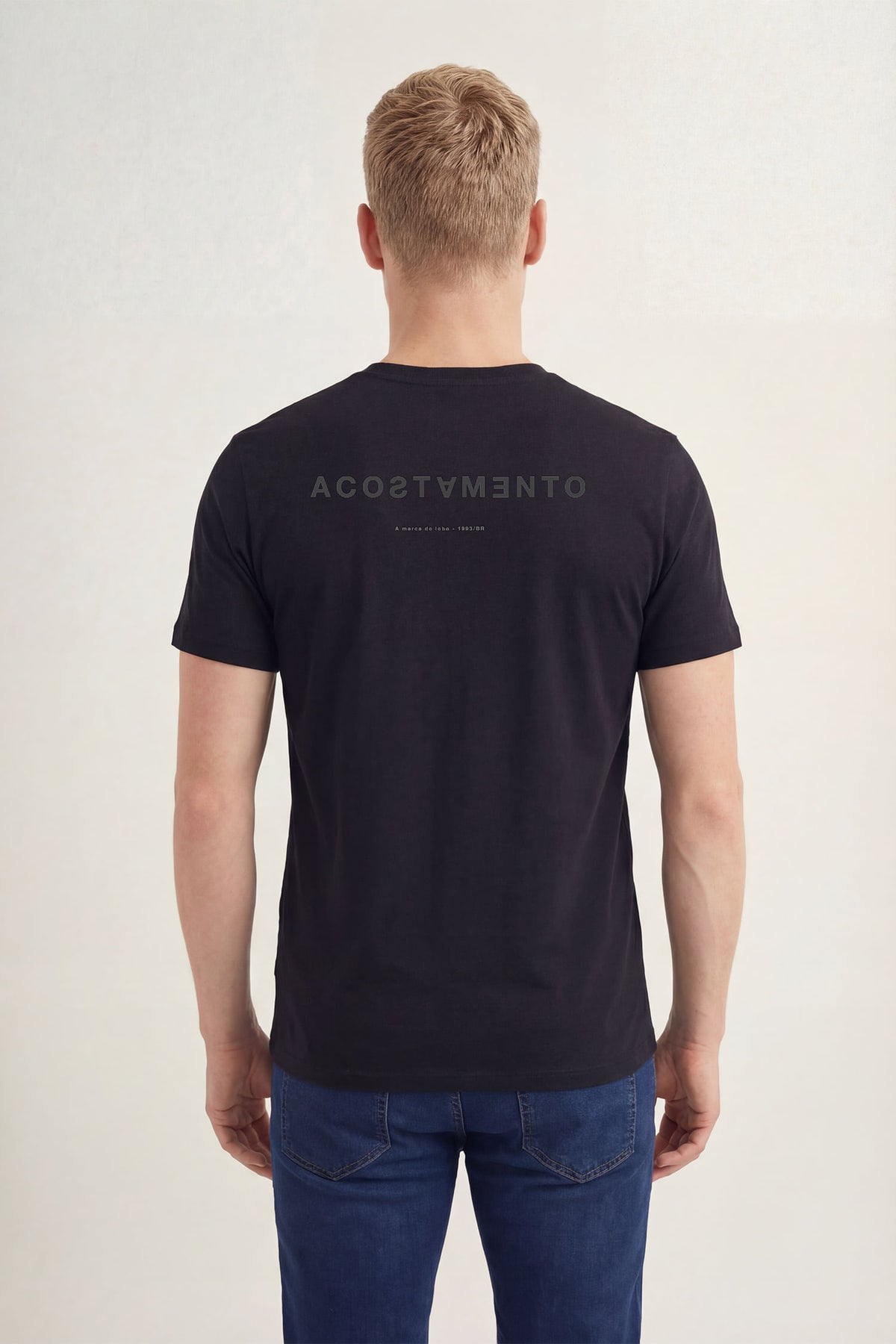 Camiseta Essencial Logo Masculina Acostamento Preto