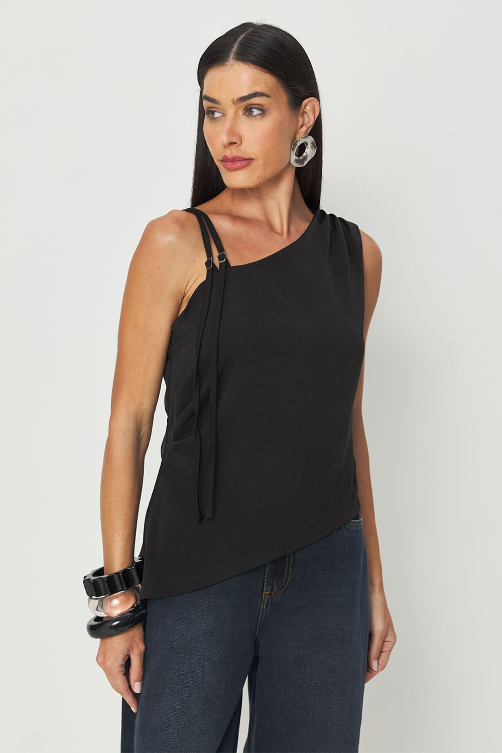 Blusa Com Detalhe Ajustável ACT Feminina Preto