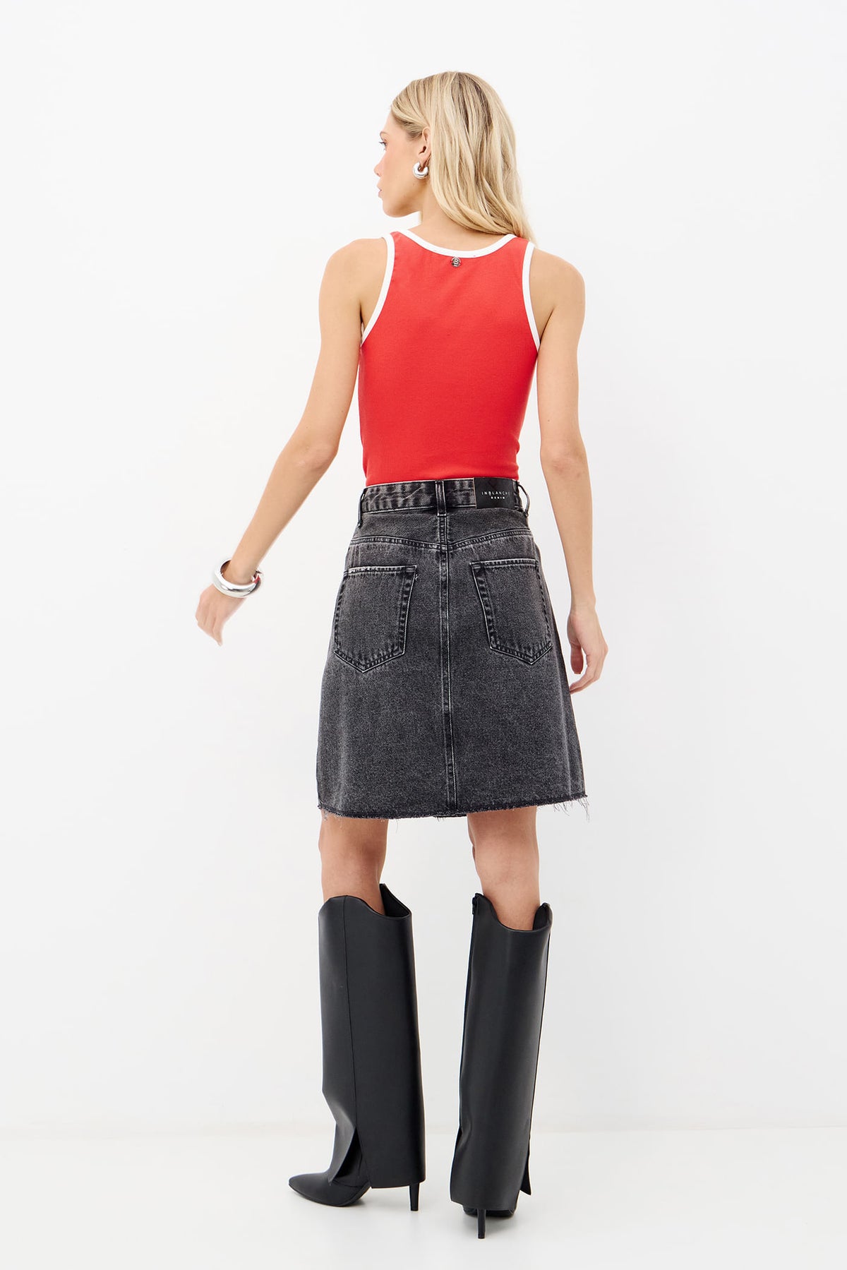 Saia Jeans Média Estonada Feminina Inblanche Jeans Escuro