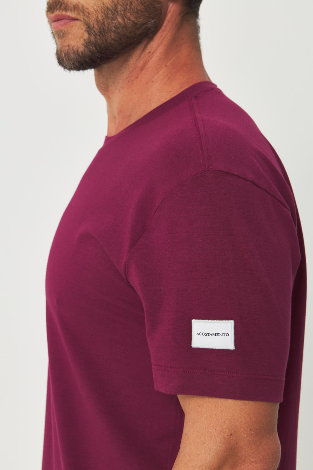 Camiseta Basic Clean Masculina Acostamento Bordo Malbec