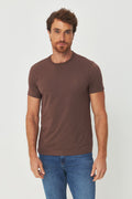 Camiseta Básica Com Logo Masculina Acostamento Marrom Ipe