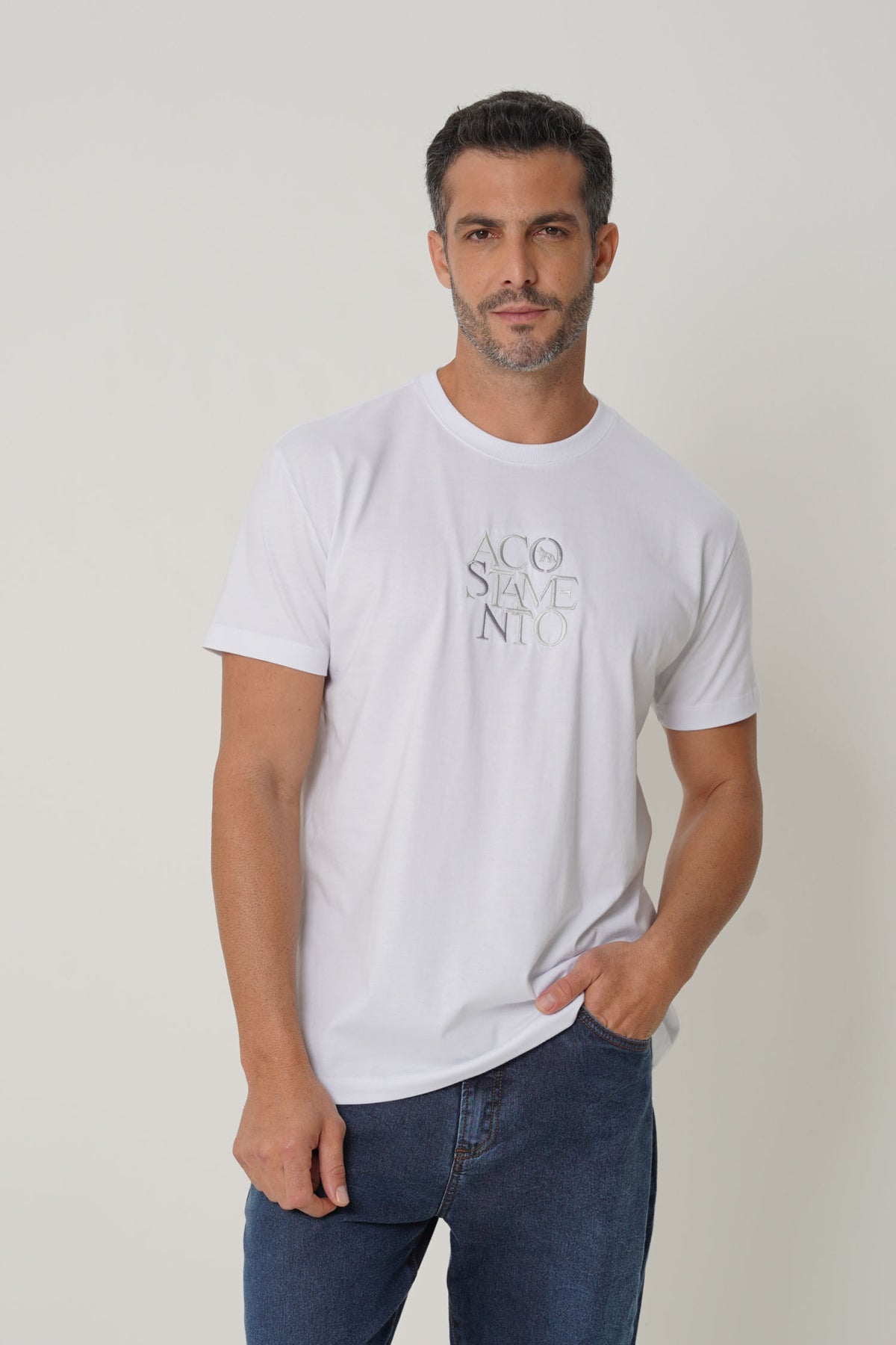 Camiseta Casual Logo Masculina Acostamento Branco