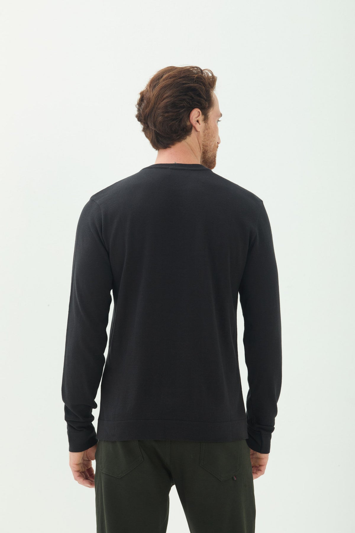 Suéter Tricot Básico Masculino Acostamento Preto