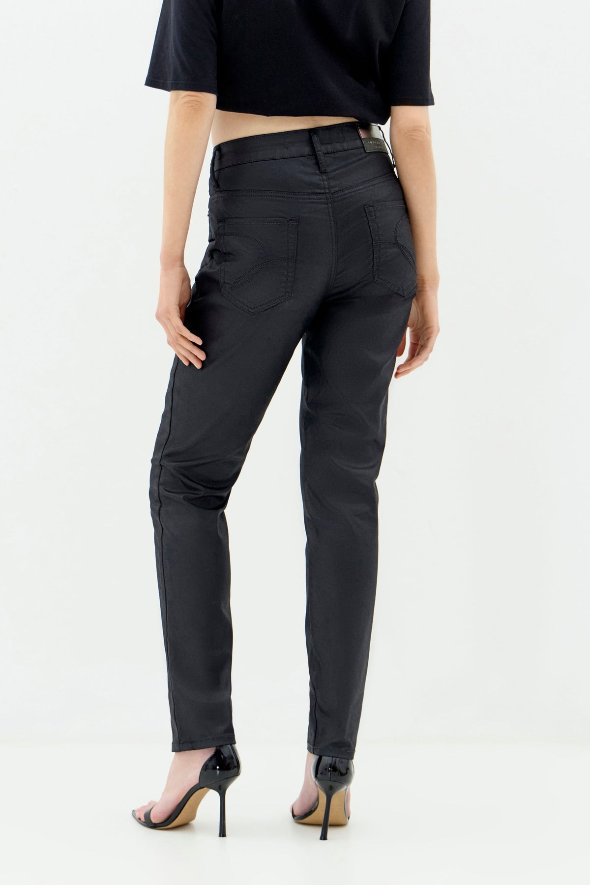 Calça Jeans Skinny Resinada Feminina Inblanche Preto