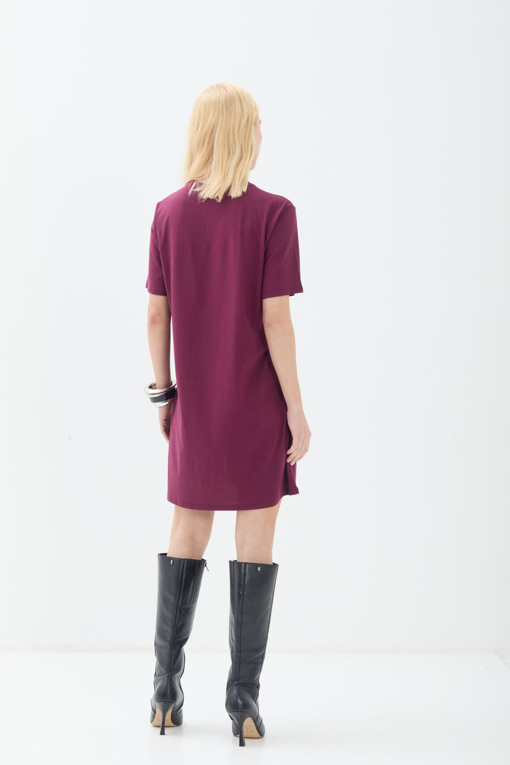 Vestido Solto Com Logo ACT Feminino Deep Ruby