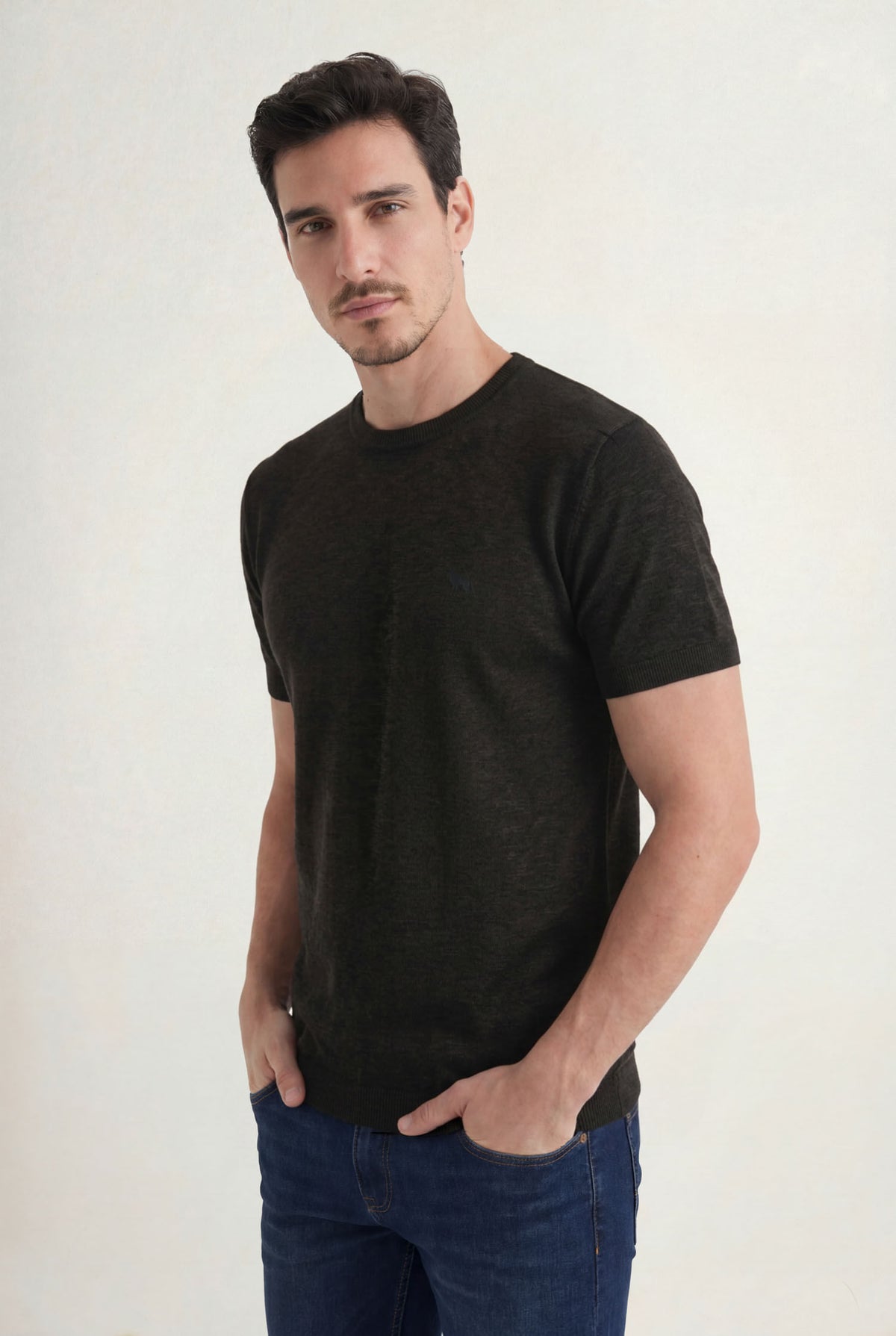 Camiseta Tricot Básica Masculina Acostamento Preto