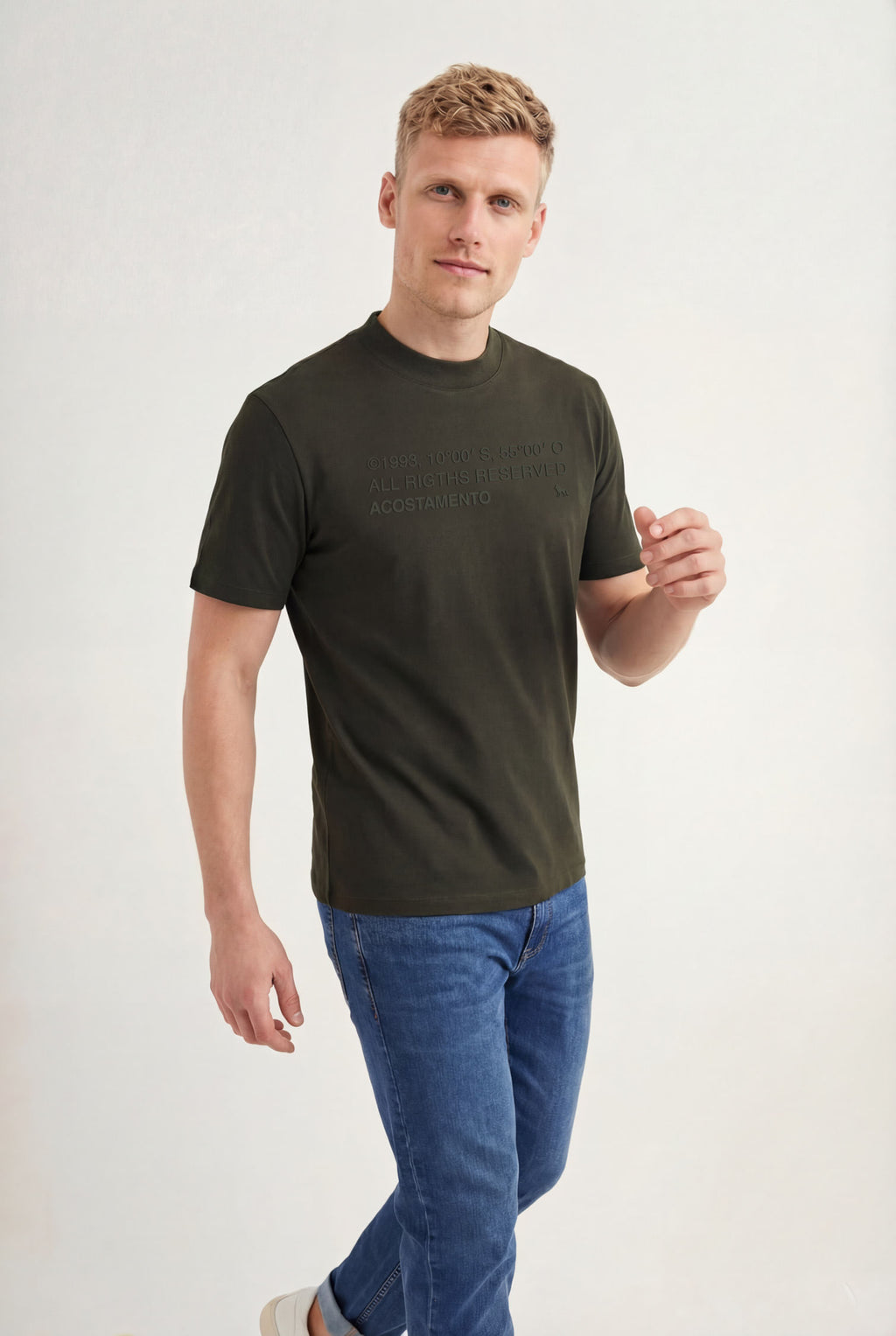 Camiseta Estampa Silk Masculina Acostamento Verde Folhagem