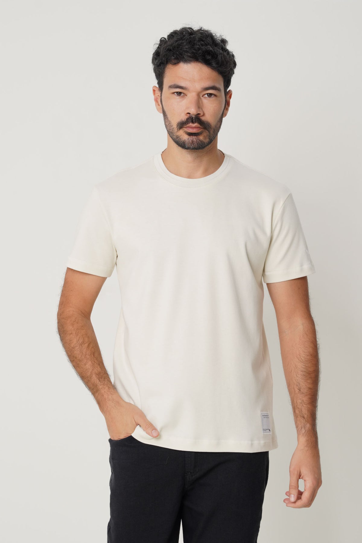 Camiseta Casual Basic Masculina Acostamento Off White