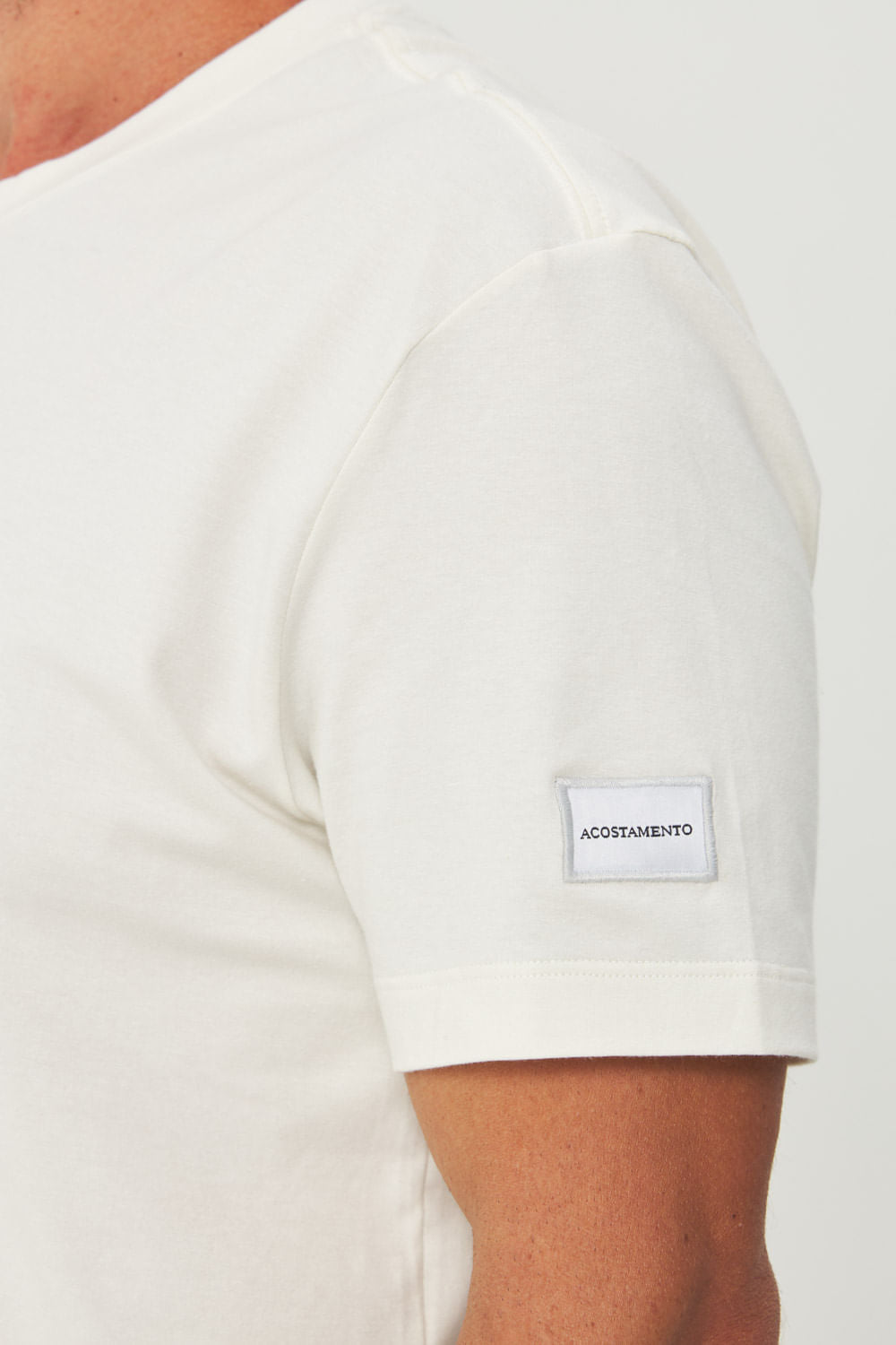 Camiseta Basic Clean Masculina Acostamento Off White