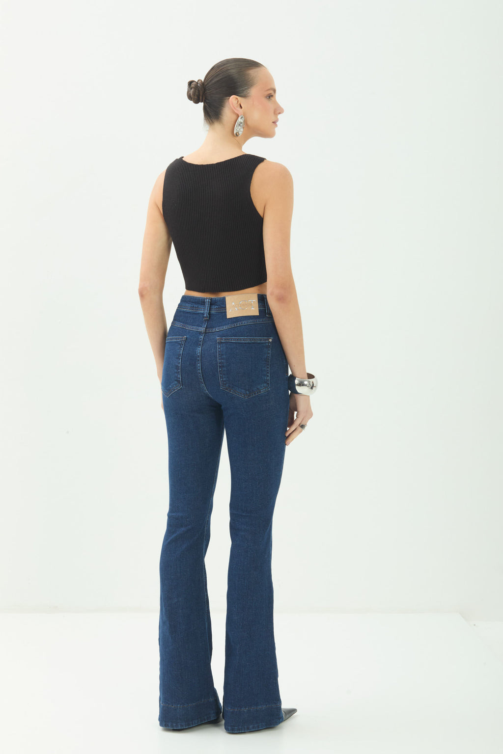 Calça Jeans Flare Cintura Alta ACT Feminina Jeans Escuro