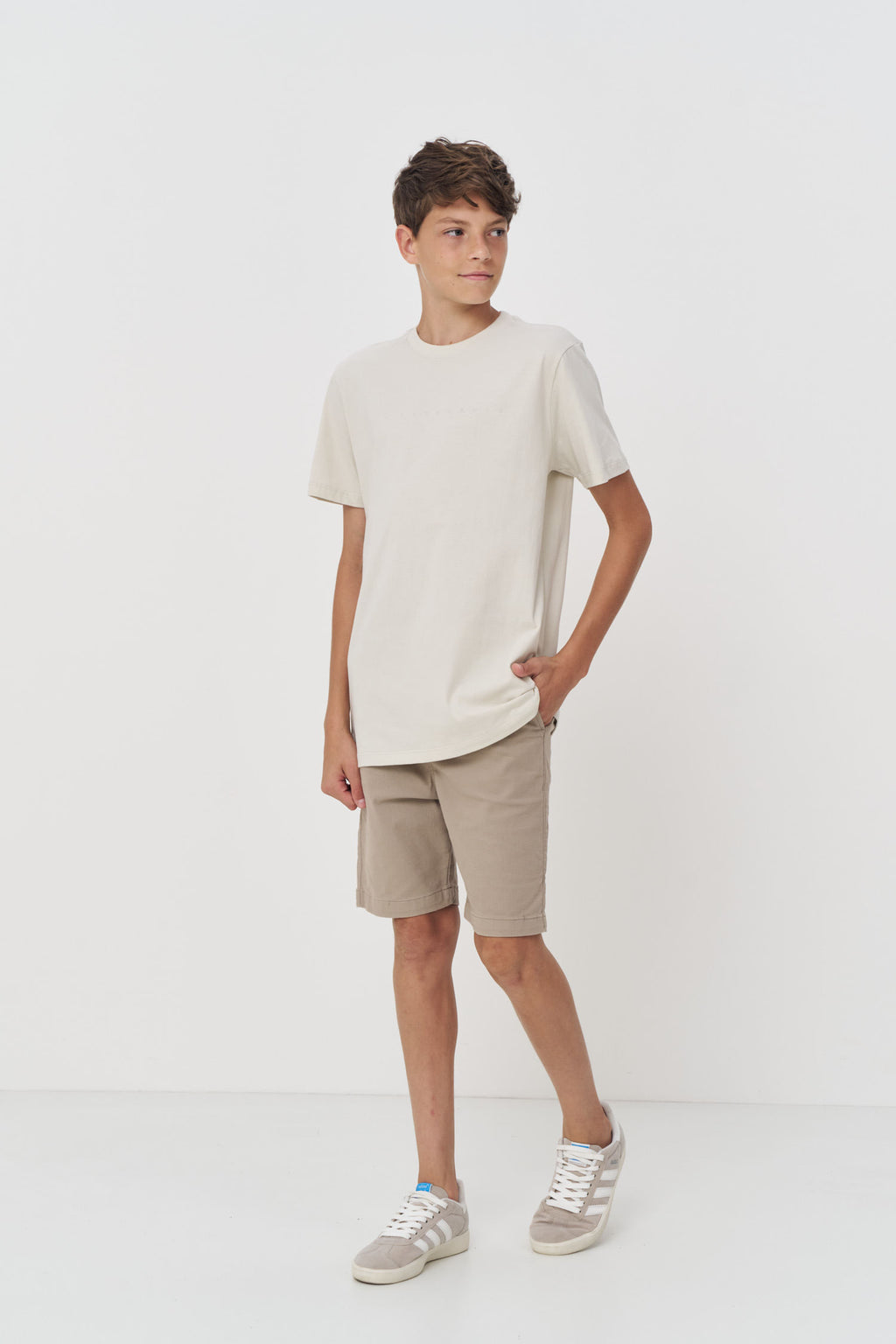 Camiseta Essencial Menino Acostamento Next Cinza Gelo