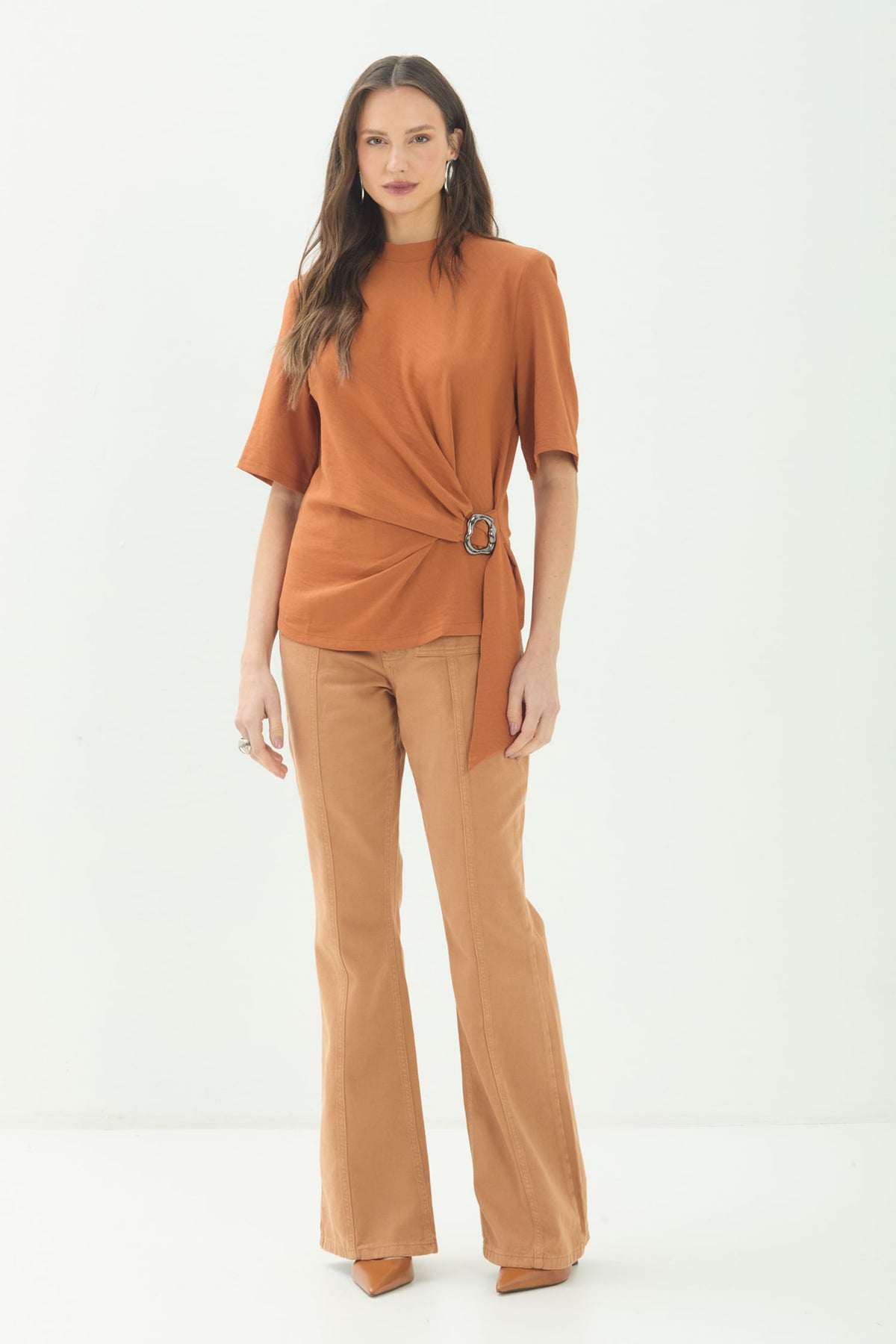 Blusa Faixa Com Passante ACT Feminino Sepia