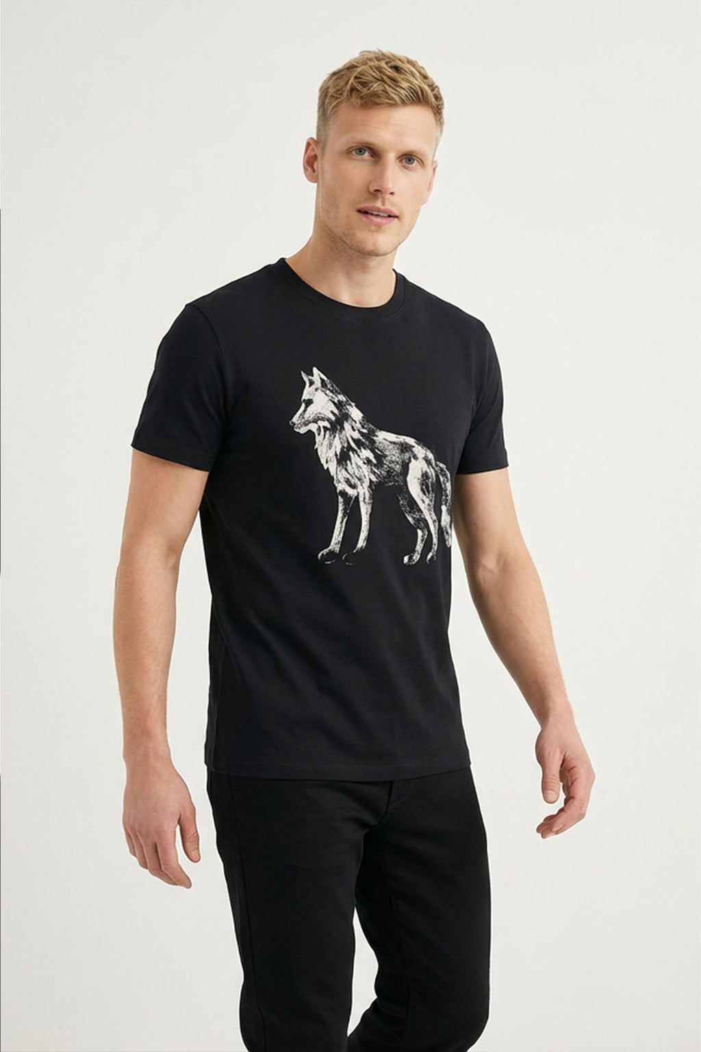 Camiseta Lobo Estampada Masculina Acostamento Preto