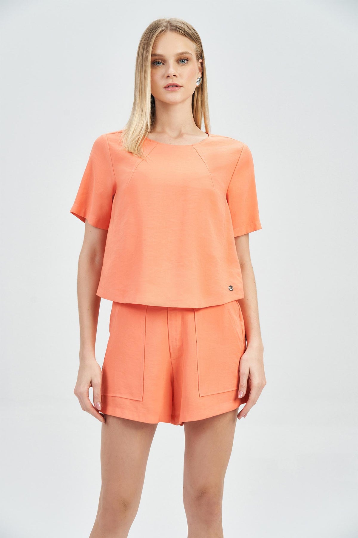 Blusa Fluída Feminina Acostamento Areia