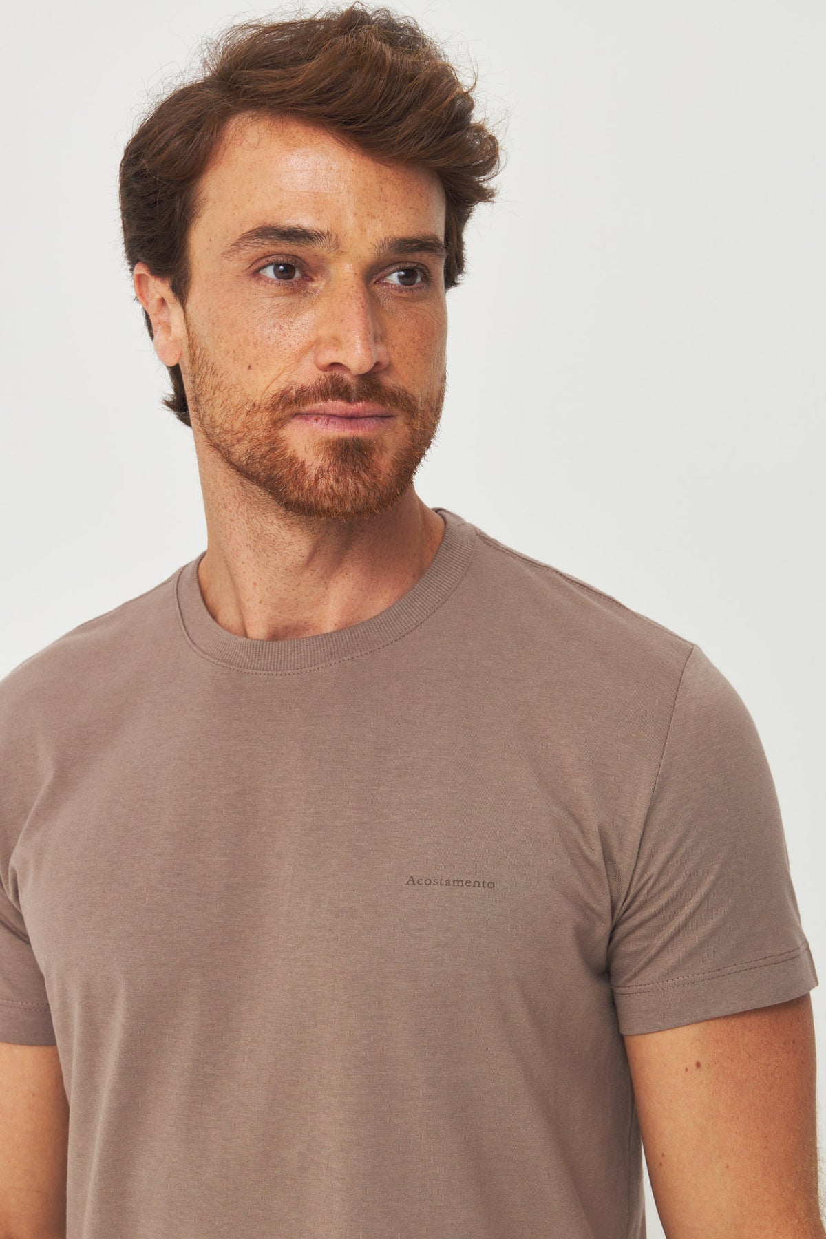 Camiseta Básica Silk Minimalista Masculina Acostamento Capuccino