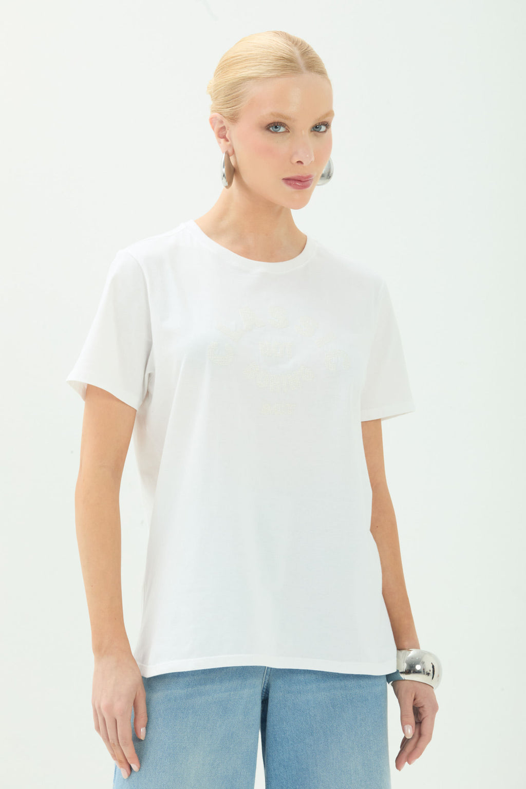 T-shirt Básica Moderna ACT Feminina Off White