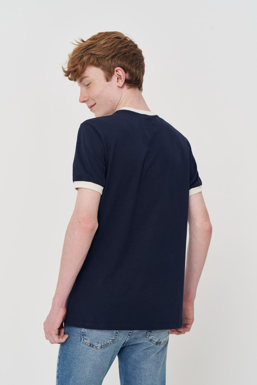 Camiseta Contrastante Menino Acostamento Next Marinho C/ Off White