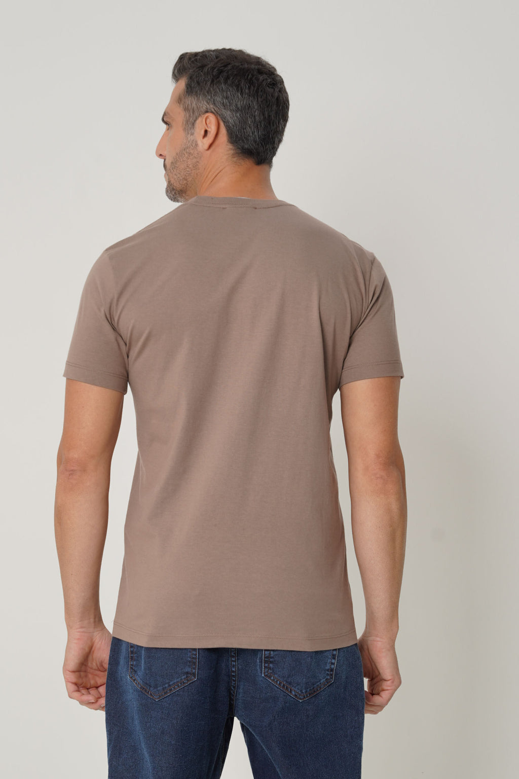 Camiseta Lobo Lettering Masculina Acostamento Capuccino