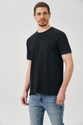 Camiseta Punho Lettering Masculina Acostamento Branco