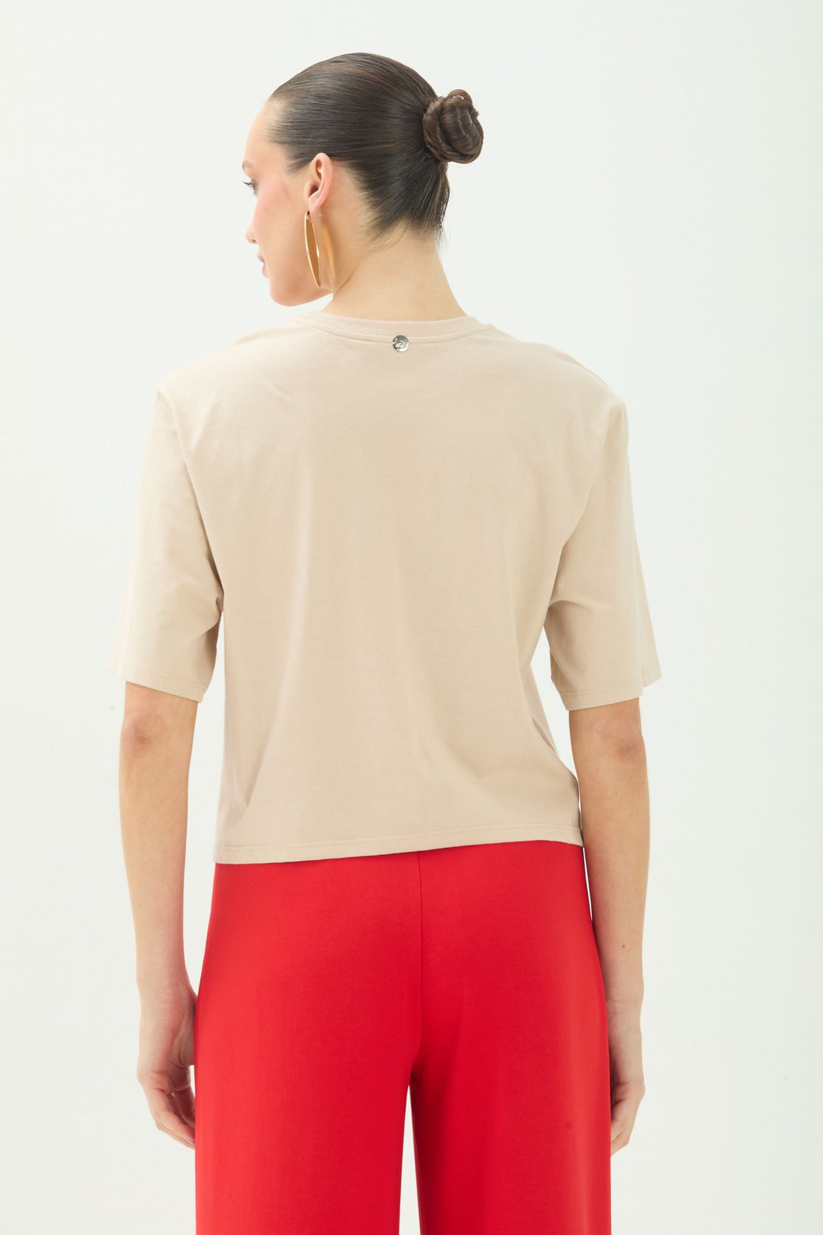 T-Shirt Over ACT Feminino Sand