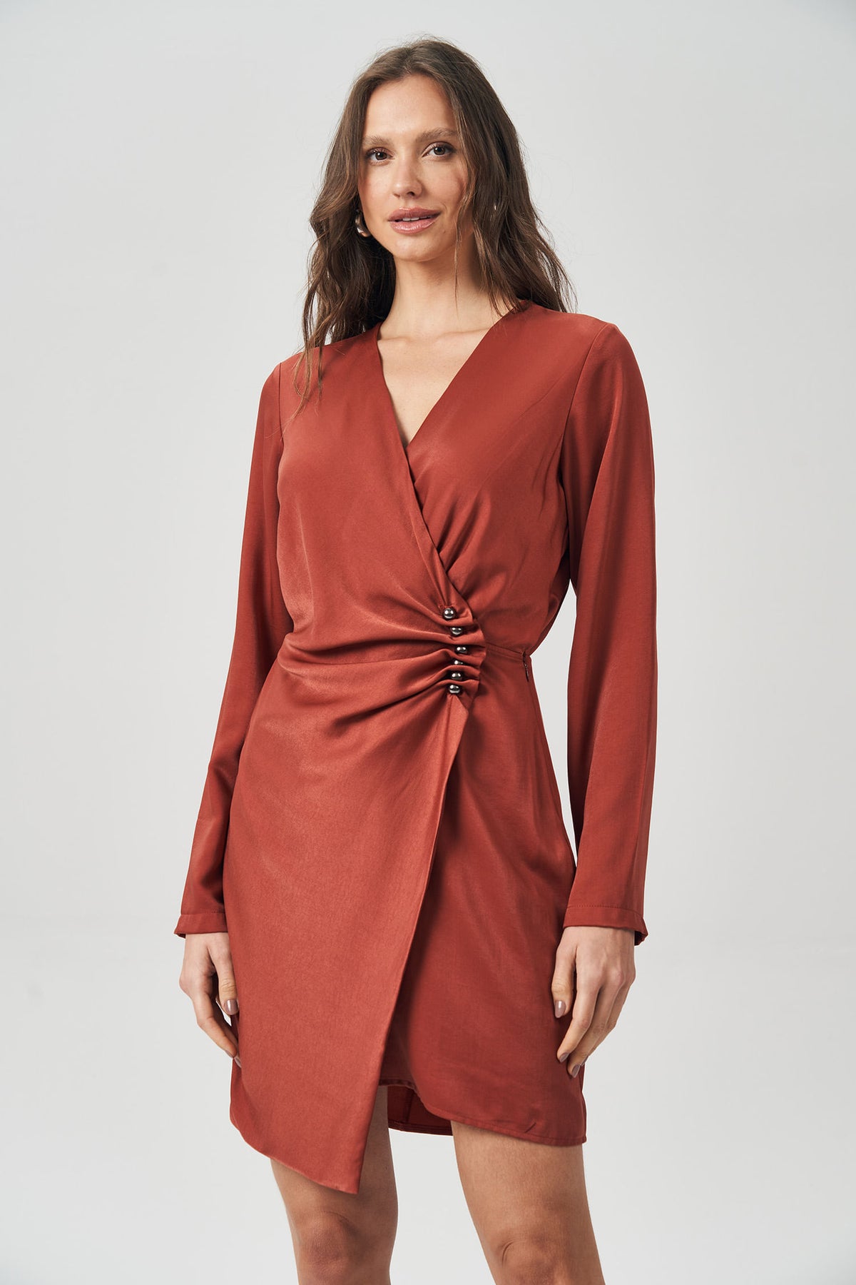 Vestido Frente Cruzada Acetinado Feminino Acostamento Cassis